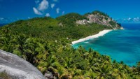 best luxury resorts hotels Seychelles