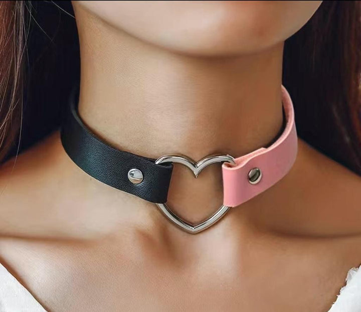 Femboy choker with heart - Femboyzone